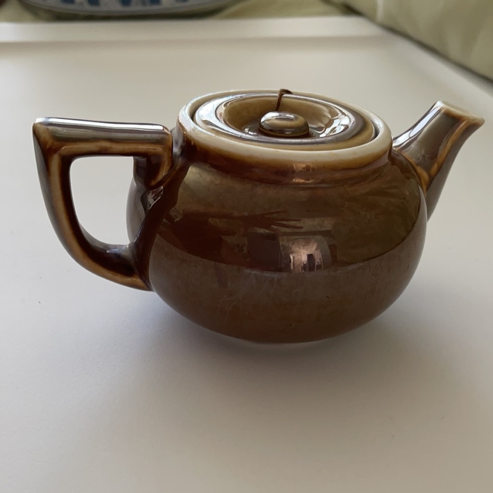Fraunfelter Small Brown Glazed Teapot